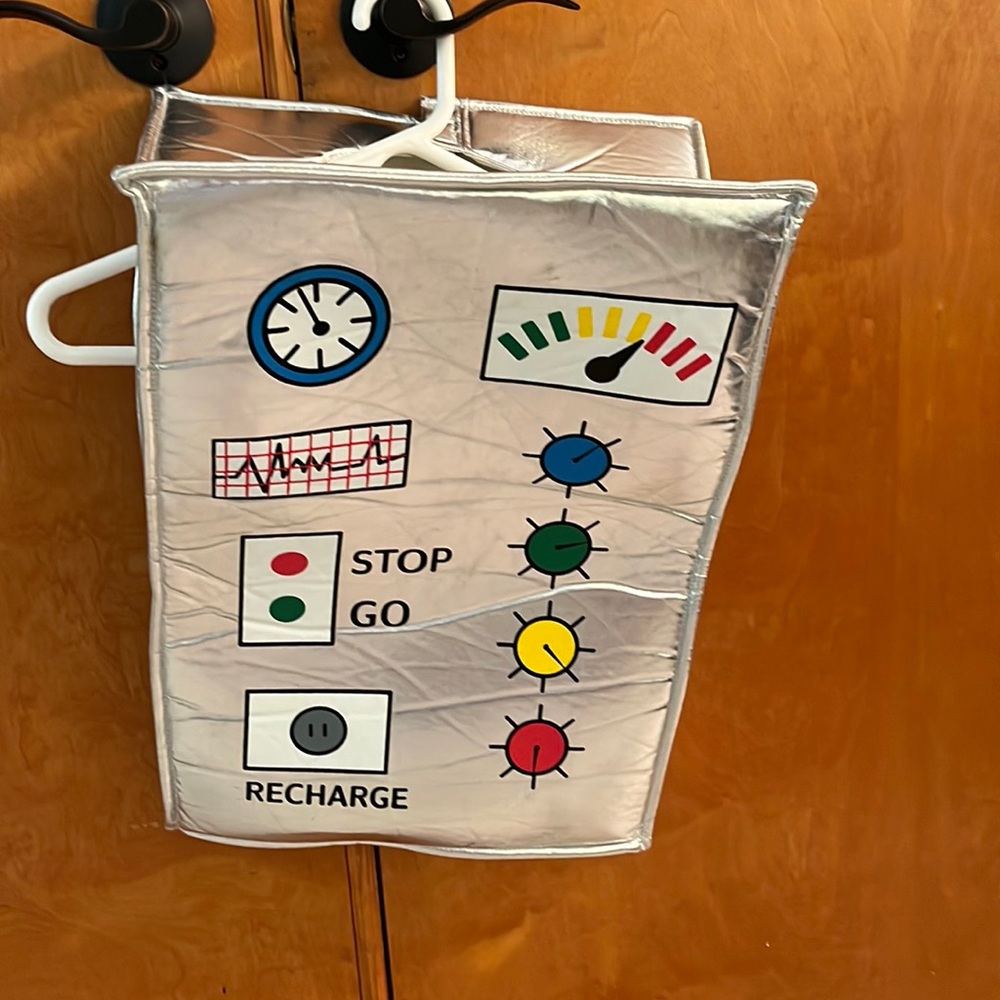 Robot costume for toddler